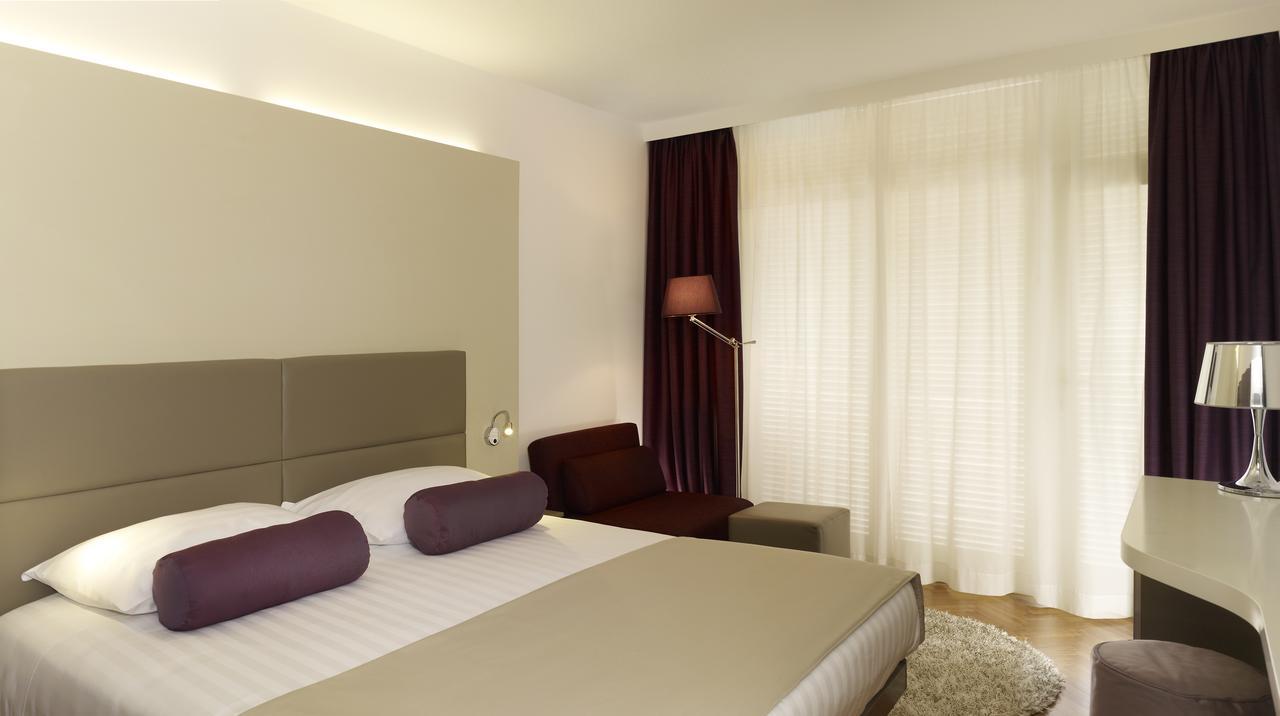 Arena Hotel Medolino Camera foto